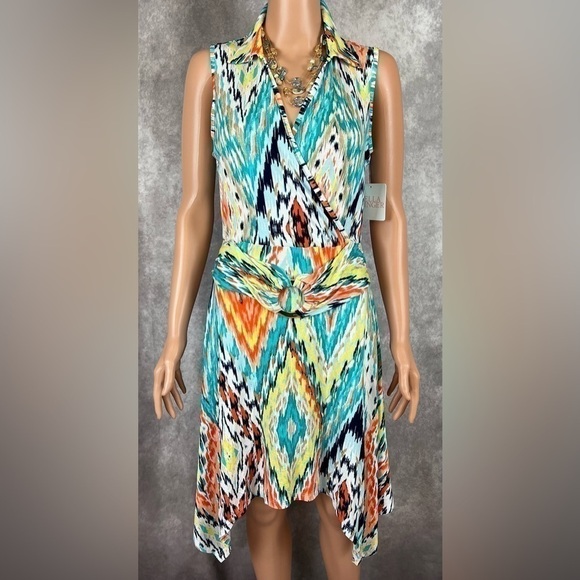 NWT- Asymmetrical Bold Print, Faux Wrap Dress, Sz Med By Stella + Ginger - Picture 1 of 12